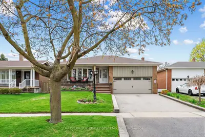 Detached in Mississauga