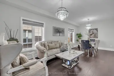 40 Rosewell Crescent, Halton Hills, On L7g 0n3