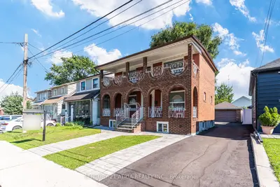 Detached in Toronto