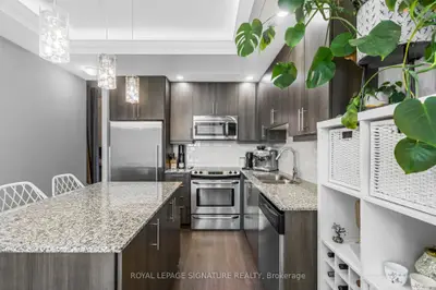 35 Fontenay Court 1203, Toronto, On M9a 0e2