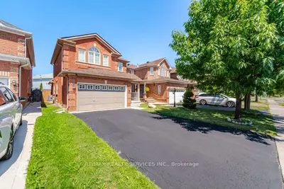 92 Orchid Drive, Brampton, On L7a 2c4
