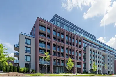 4365 Bloor Street W 803, Toronto, On M9c 0e2
