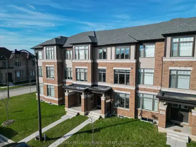 Att/Row/Townhouse in Caledon