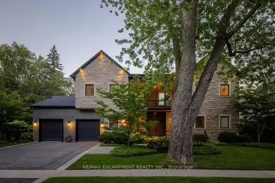 253 Rossmore Boulevard, Burlington, On L7n 1r4