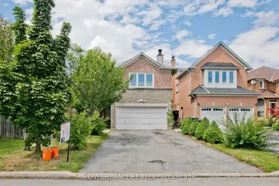 2441 Strathmore Crescent, Mississauga, On L5m 5k2