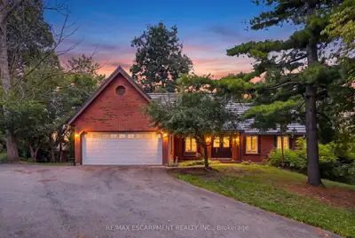 2210 1 Sideroad, Burlington, On L7p 0s7