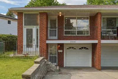 Semi-Detached in Mississauga