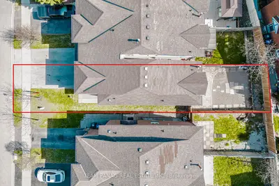 25 Ural Circle, Brampton, On L6r 1h3