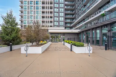 80 Esther Lorrie Drive 312, Toronto, On M9w 0c6