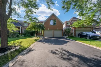 9 Stone Street, Halton Hills, On L7g 5w6