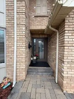 2133 Heidi Avenue, Burlington, On L7m 3p4