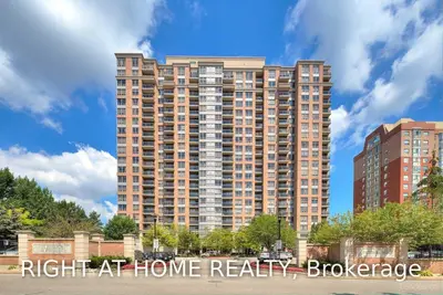 Condo Apartment in Mississauga