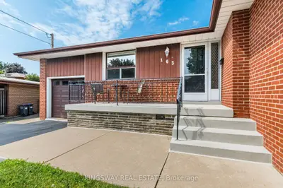 163 Floradale Drive, Mississauga, On L5b 1g2