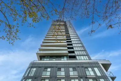 370 Martha Street 1805, Burlington, On L7r 0g9