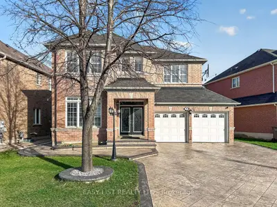 39 Good Hope Road, Brampton, On L6r 3l6