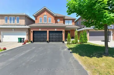 Detached in Brampton