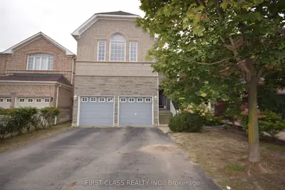 Detached in Mississauga