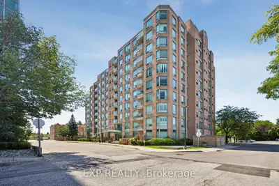 Condo Apartment in Toronto