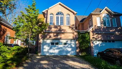 Detached in Mississauga