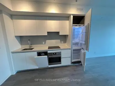 Condo Apartment in Mississauga