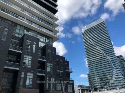 Condo Apartment in Toronto