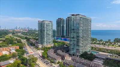 Condo Apartment in Toronto