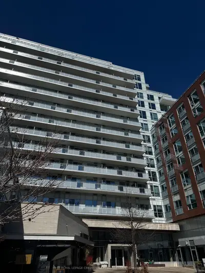 Co-op Apartment in Toronto