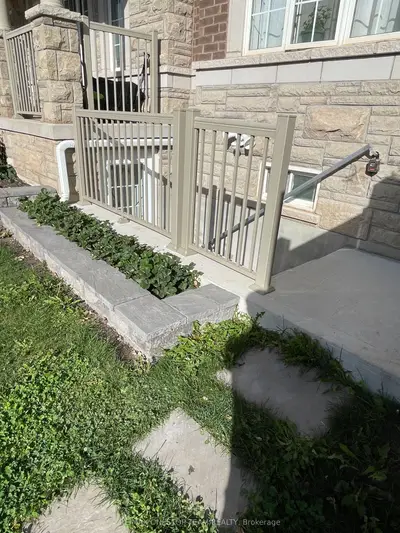 3117 River Rock Path Lower, Oakville, On L6h 0s9