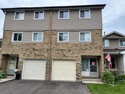 70 Carisbrooke Court, Brampton, On L6s 3k1