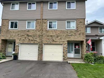 70 Carisbrooke Court, Brampton, On L6s 3k1