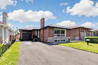 Detached in Toronto