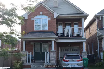 28 Dulverton Drive, Brampton, On L7a 0p3
