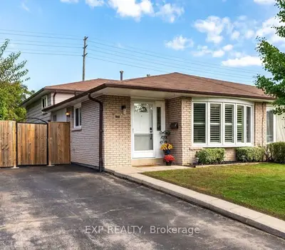 Semi-Detached in Mississauga