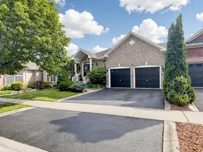 19 Johnson Crescent, Halton Hills, On L7g 6c9