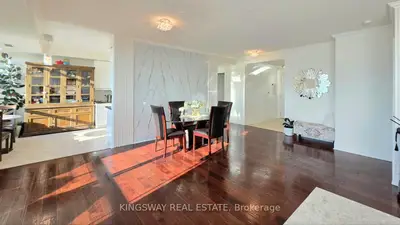 3880 Duke Of York Boulevard 3009, Mississauga, On L5b 4m7
