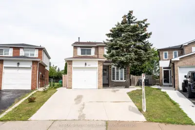 Detached in Brampton