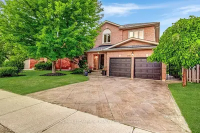 2527 Andover Road, Oakville, On L6h 6c3
