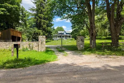 15135 Rockside Road, Caledon, On L7c 1v4