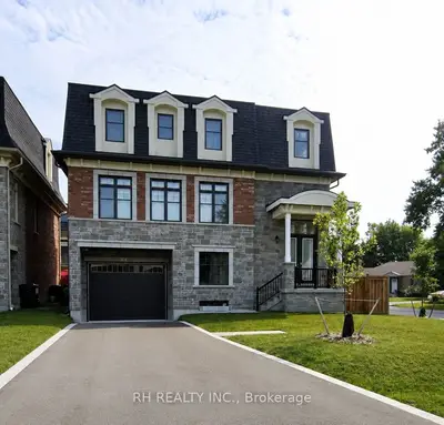 Detached in Mississauga