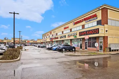 19 Woodbine Downs Boulevard 109, Toronto, On M9w 6n5