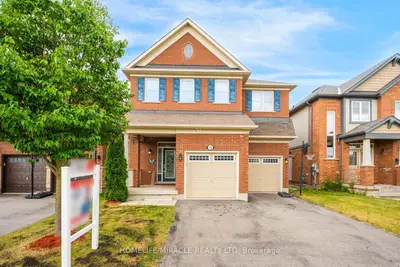 Detached in Brampton