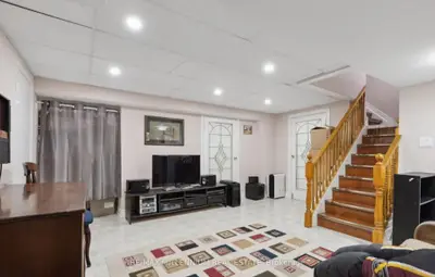 5687 Goldenbrook Drive Basement, Mississauga, On L5m 3w5