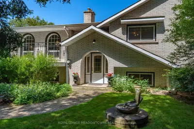 6733 25 Side Road, Halton Hills, On L7j 2l7