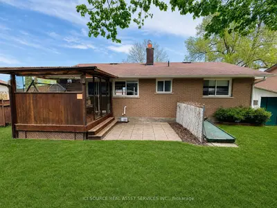 6 Orange Street, Orangeville, On L9w 2k4
