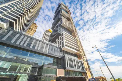 Condo Apartment in Mississauga