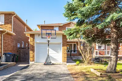 Detached in Brampton