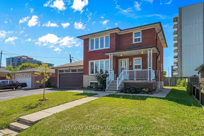 37 Victory Drive, Toronto, On M3m 2j5
