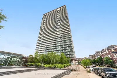 105 The Queensway 3114, Toronto, On M6s 5b5