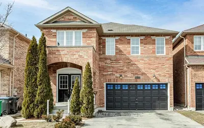 Detached in Brampton