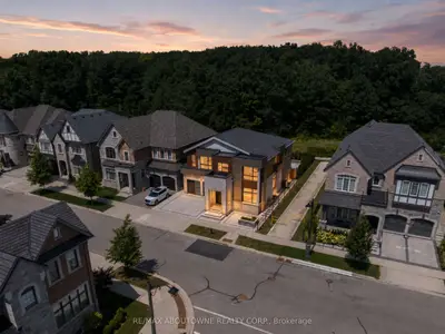 197 Polly Drive, Oakville, On L6m 5k2